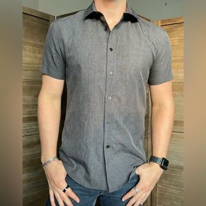 Vince Camino gray button down size M